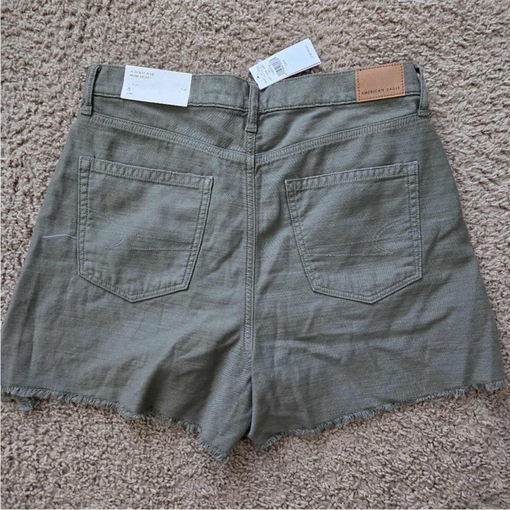 NWT AE Highest Rise Mom Short - Picture 5 of 5